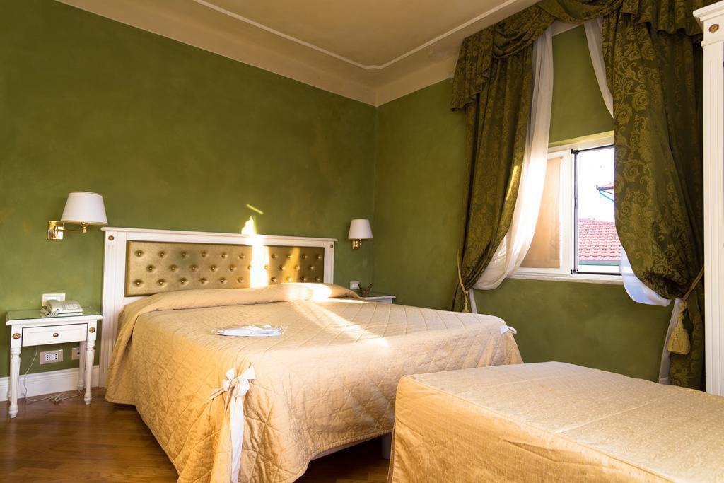Hotel Gennarino Livorno Camera foto